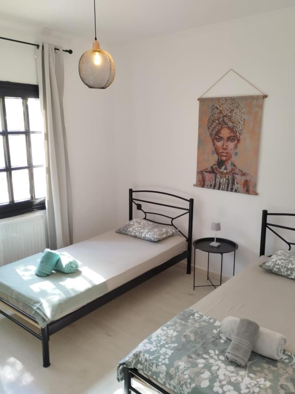 Black N' White Cozy Housegarden Alexandroúpolis Ngoại thất bức ảnh